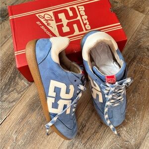 ShuShop Blue and Cream Retro Sneakers Sz 9